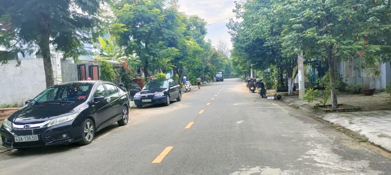 Bán lô đất MT Hoàng Bật Đạt, Hòa Hải, Ngũ Hành Sơn khu làng Đại học Đông Trà giá tốt