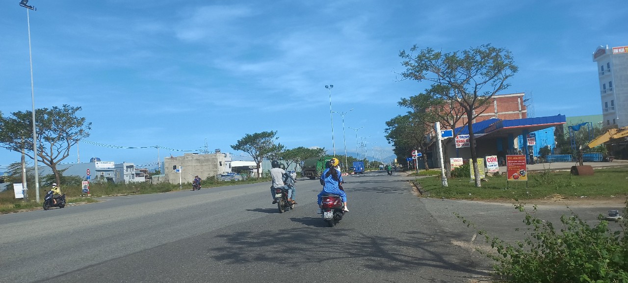 Bán lô đất đường 5m5 Khu Tái định cư Bình Kỳ, đoạn Võ Chí Công nối dài Giá Rẻ.