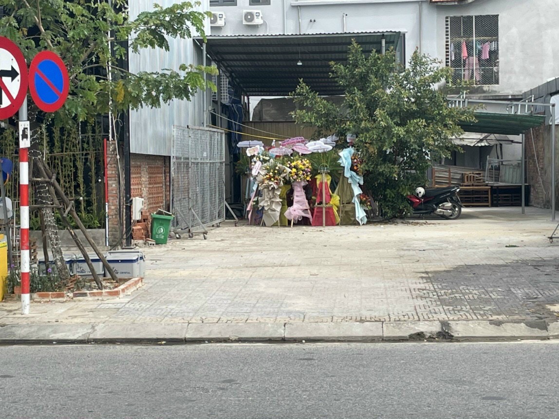 Bán nhà riêng tại Đường Hoàng Thị Loan, Phường Hòa Minh, Liên Chiểu, Đà Nẵng diện tích 100m2  giá 9 Tỷ