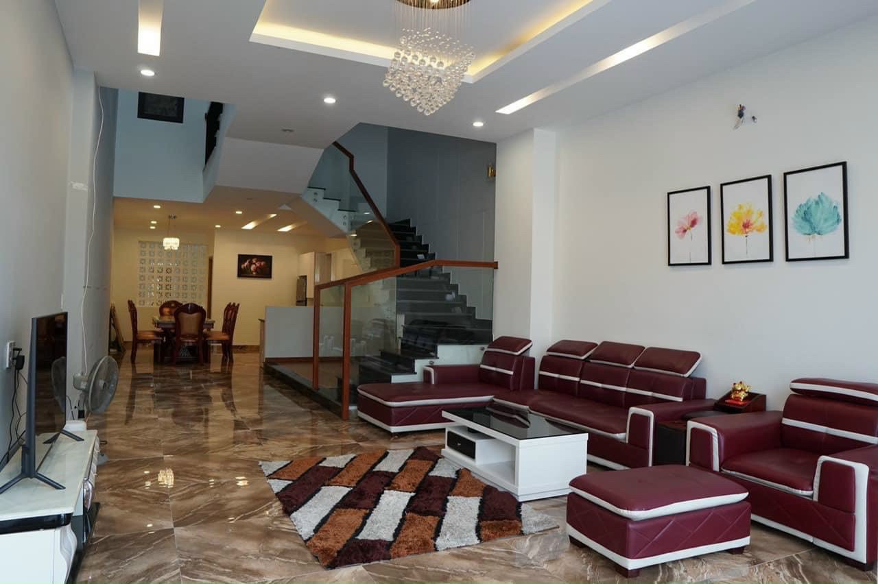 Bán nhà riêng tại Đường Nguyễn Sơn, Phường Hòa Cường Nam, Hải Châu, Đà Nẵng diện tích 95m2  giá 15.5 Tỷ