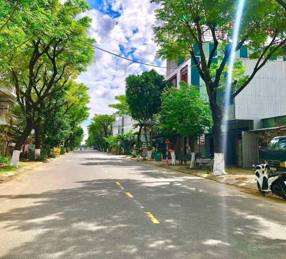 Bán nhà mặt phố tại Đường Phùng Hưng, Phường Hòa Minh, Liên Chiểu, Đà Nẵng diện tích 100m2 
