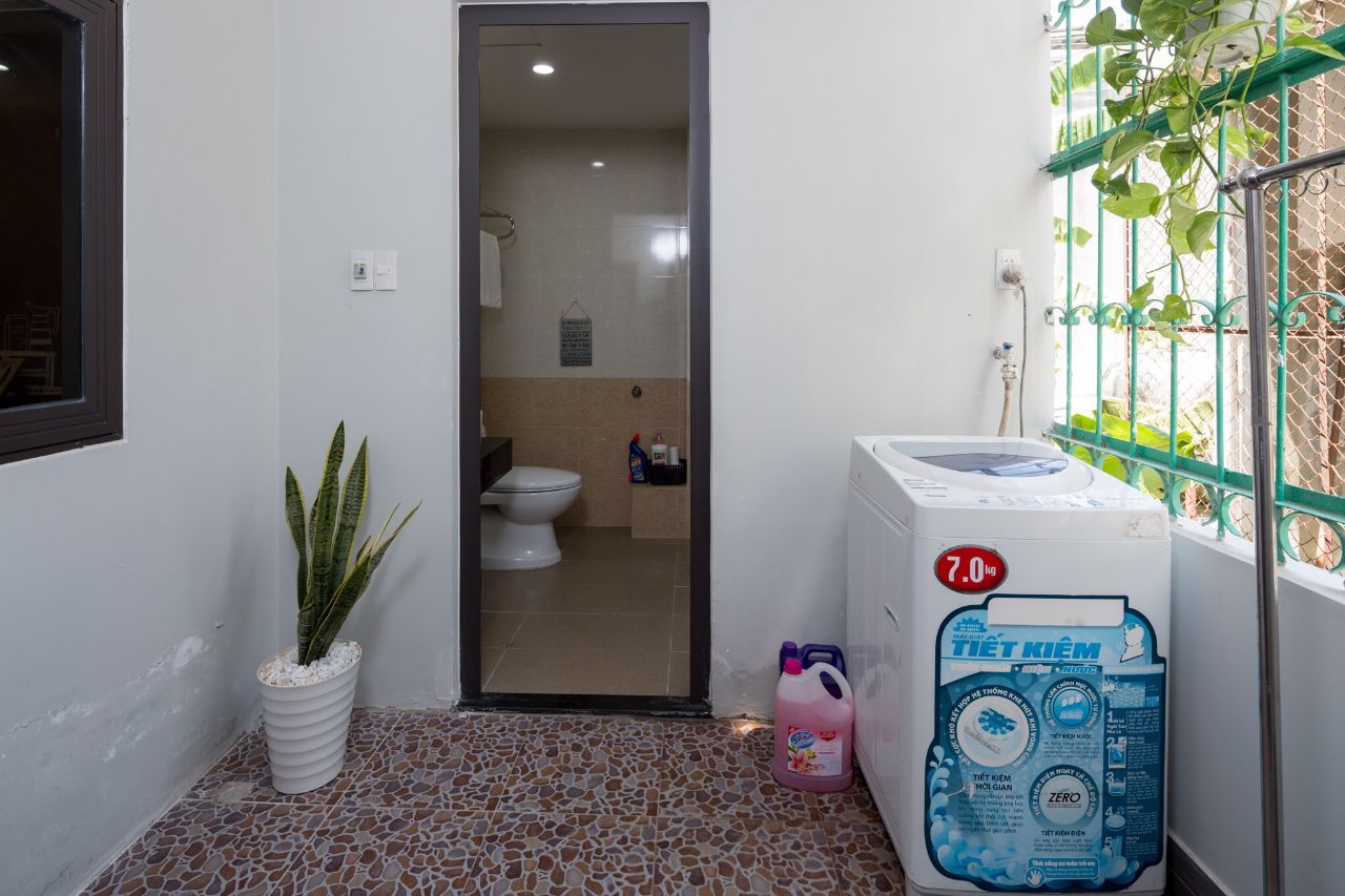 Bán nhà 2 tầng đường An Thượng 15 khu phố Tây, thu nhập tốt Mỹ An, Ngũ Hành Sơn