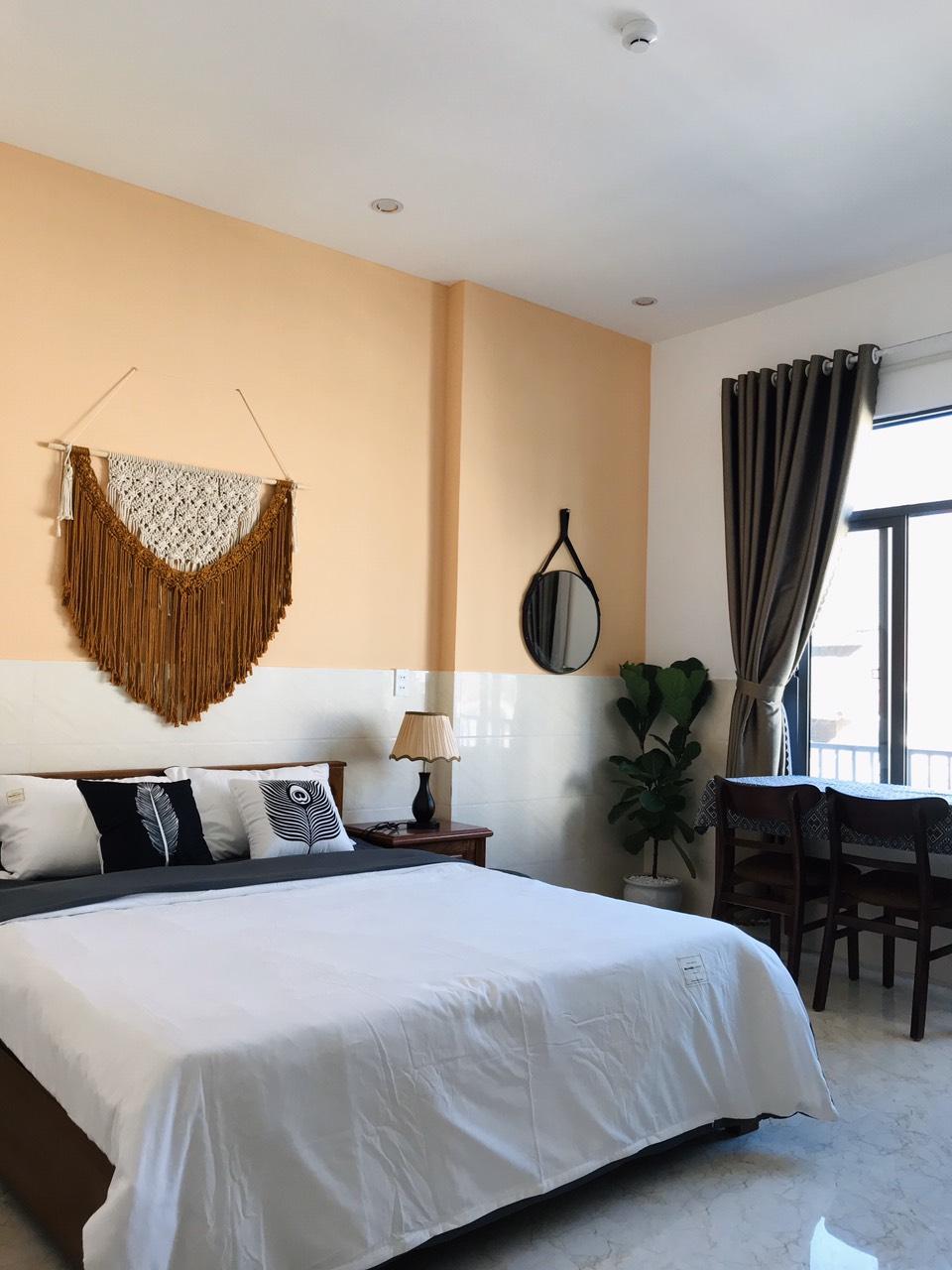 Bán căn hộ 5 tầng 9 phòng đường (7,5m) Hàn Thuyên, quận Hải Châu. 112m2 (5x22.5)