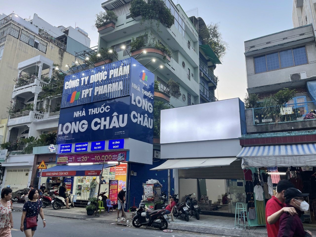 Bán Rẻ nhà 3 tầng đường Hà Huy Tập, quận Thanh Khê, Đà Nẵng 311m2 giá nào cũng bán 