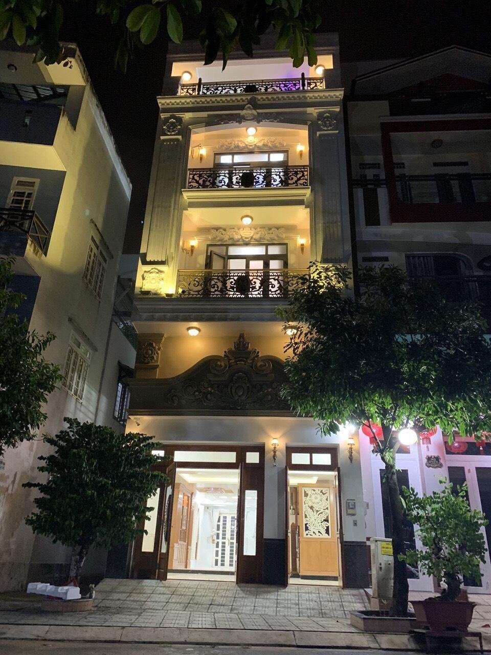 Bán nhà đẹp 3 tầng MT đường Trần Huấn - Thuận tiện kinh doanh - P. Khuê Trung - Q. Cẩm Lệ