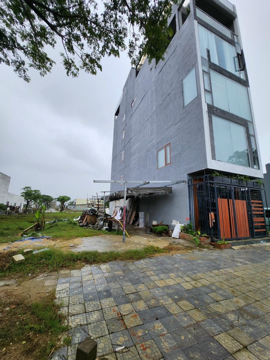 Bán nhà riêng tại Đường Nguyễn Tất Thành, Phường Hòa Hiệp Nam, Liên Chiểu, Đà Nẵng diện tích 107m2  giá 3.6 Tỷ