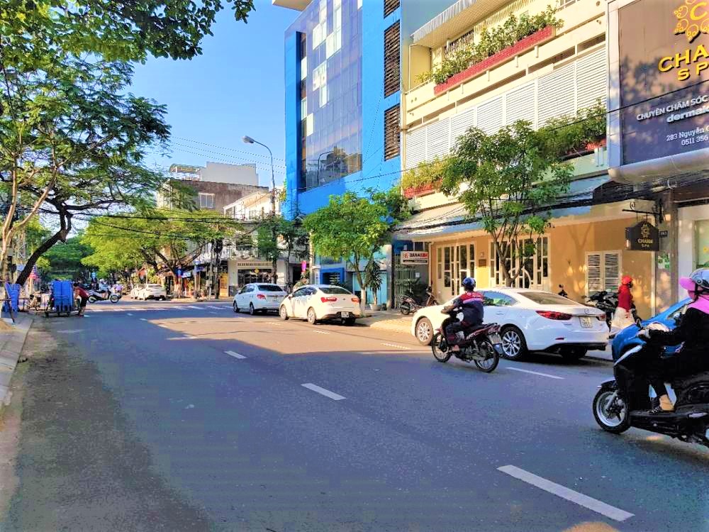 DUY NHẤT ĐẤT RẺ 130m2 mặt tiền phố kinh doanh NGUYỄN CHÍ THANH Hải Châu 1