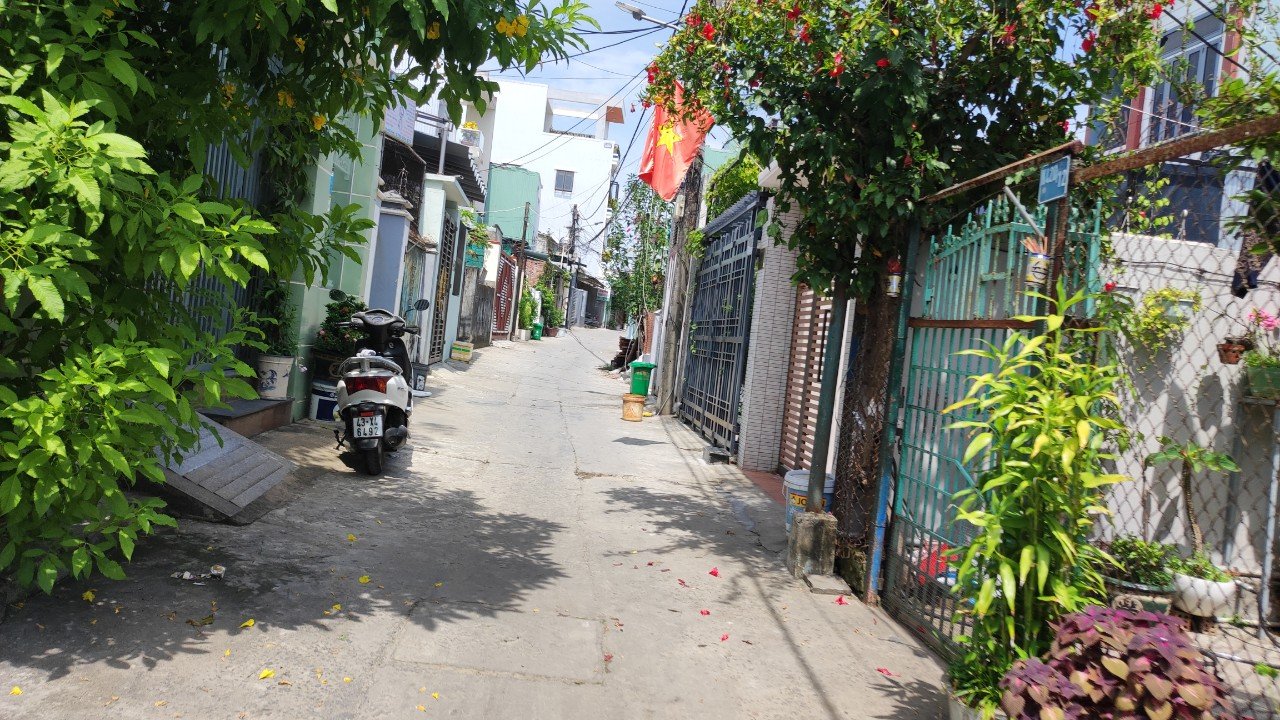 Bán lô đất đẹp kiệt ô tô đường Lê Văn Hiến, đoạn gần BV 600 giường, gần UBND Ngũ Hành Sơn