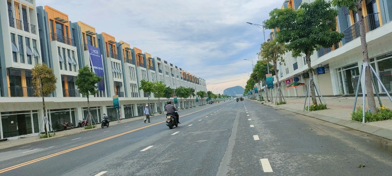 Bán lô đất khu Đầm Sen Block B2.138 Nam Hòa xuân, Ngũ Hành Sơn, giá chỉ Nhỉnh 3 tỷ