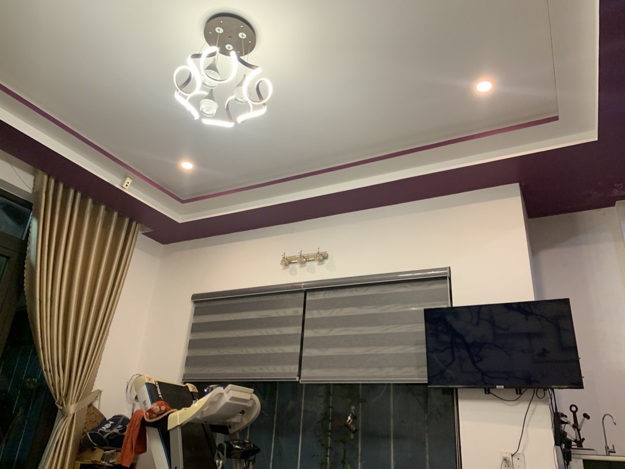 🍀Bán nhà 3 tầng đường PHÙNG CHÍ KIÊN - Nhà mới đẹp - Giá 4 tỷ 5 tl