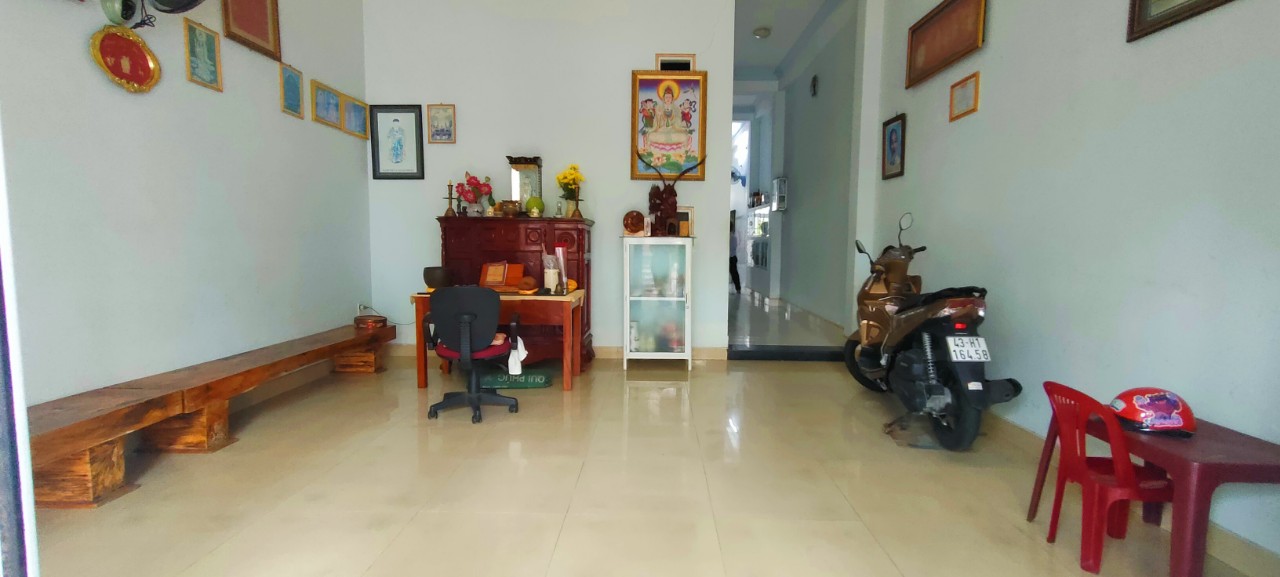 Cần bán nhanh nhà 3 tầng MT Lê Văn Hưu, Mỹ An, Ngũ Hành Sơn, Đà Nẵng giá tốt.