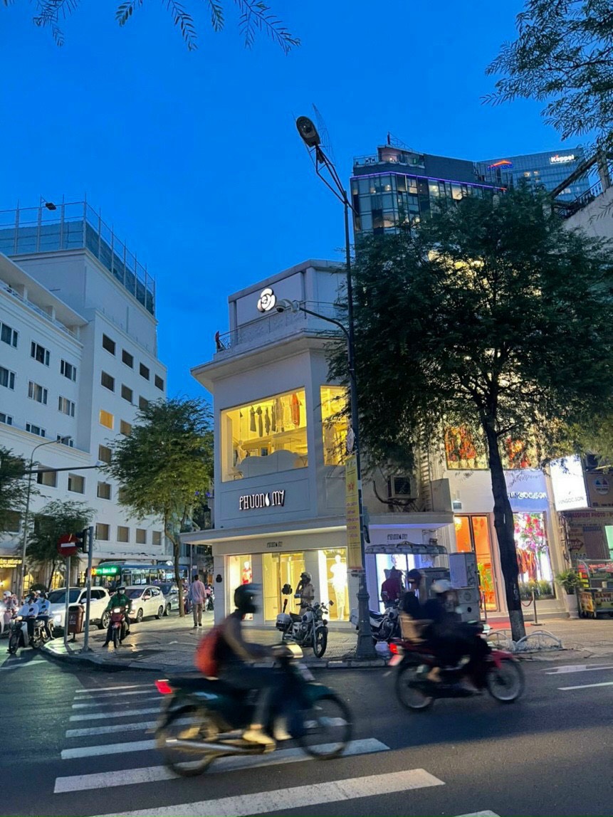 Bán nhà Koto đường Đinh Tiên Hoàng , quận Hải Châu 102m2, 2 tầng  giá 8 tỷ TL 