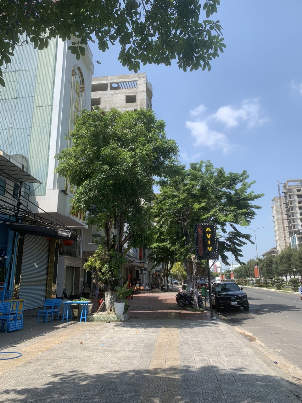 Bán nhà 2 tầng, 2 mặt tiền kinh doanh Nguyễn Tất Thành, Thanh Bình, Hải Châu giá chỉ 10.95 tỷ (còn thương lượng);