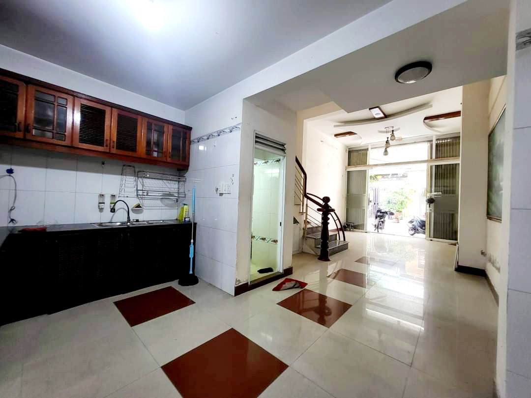 Bán nhà 4 Tầng Kiệt oto 6M Phan Thành Tài,Hải Châu, Đà Nẵng gần cầu Rồng giá rẻ 3.8 Tỉ