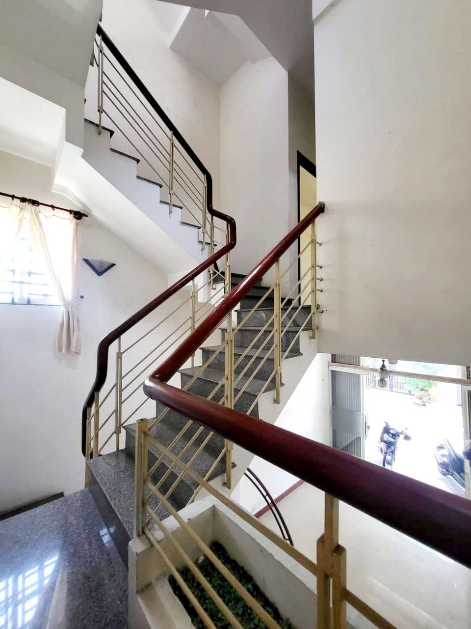 Bán nhà 4 Tầng Kiệt oto 6M Phan Thành Tài,Hải Châu, Đà Nẵng gần cầu Rồng giá rẻ 3.8 Tỉ