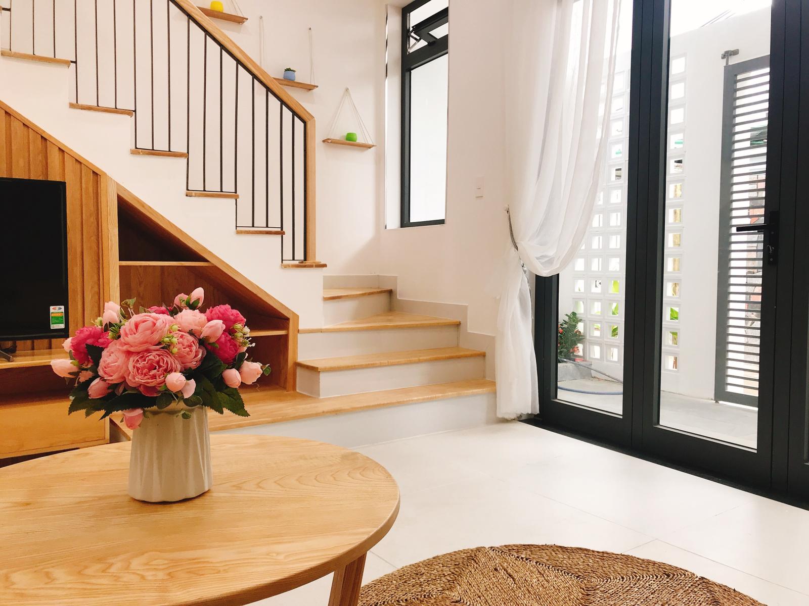 Bán nhà 2 tầng mới, FULL NỘI THẤT, kiệt 4m Chế Lan Viên, P Mỹ An, Q Ngũ Hành Sơn, giá chỉ 4 tỷ 050