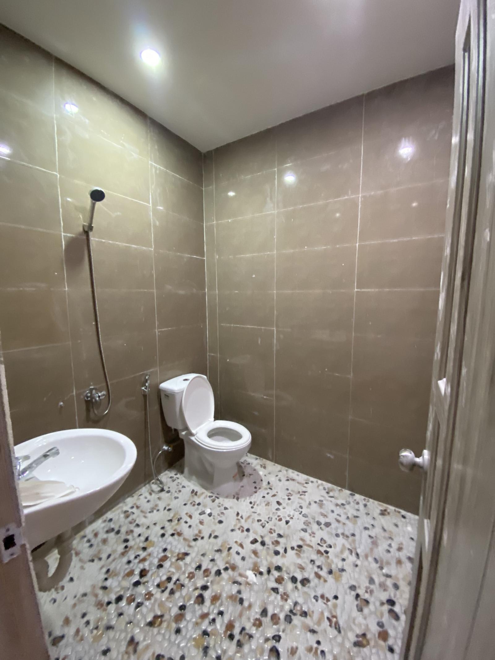 Bán nhà MT đường 10m5 Dương Thị Xuân Quý, gần Chợ Bắc Mỹ An, 5ty9