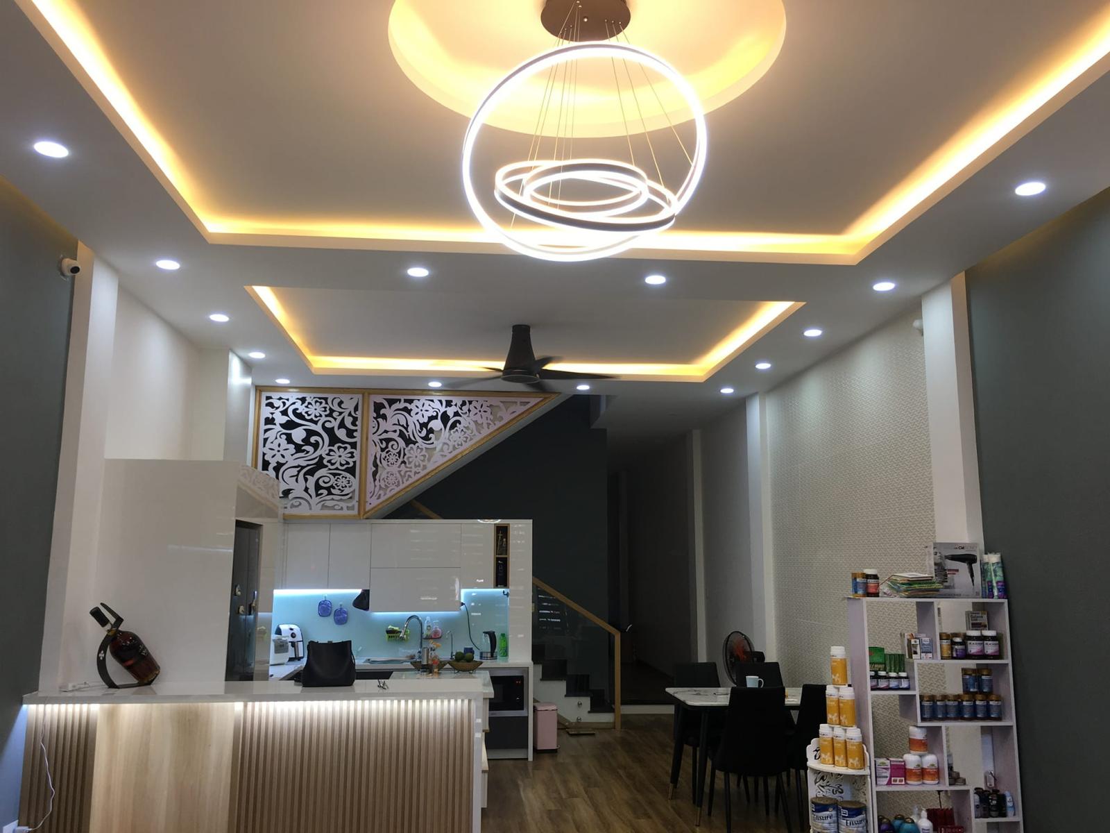 Nhà 2 Mặt Tiền Hoà Xuân, Nguyễn Mậu Tài, 115m2, 3 mê