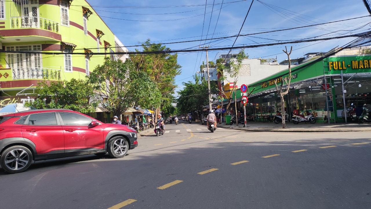 Bán đất tặng nhà cấp 4 đường An Thượng 15, Mỹ An, Ngũ Hành Sơn