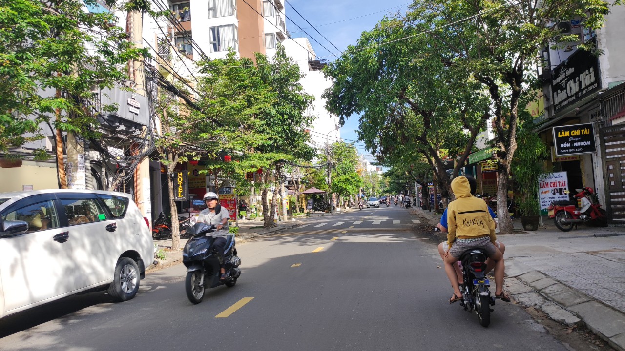 Bán đất tặng nhà cấp 4 đường An Thượng 15, Mỹ An, Ngũ Hành Sơn