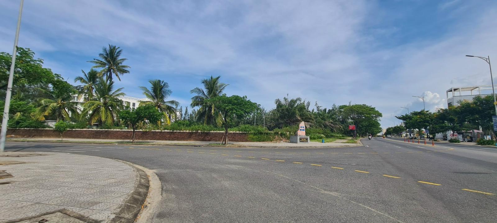 Bán lô đất biển 150m2 mặt tiền Trường Sa, đối diện resort Sandy Beach, Ngũ Hành Sơn