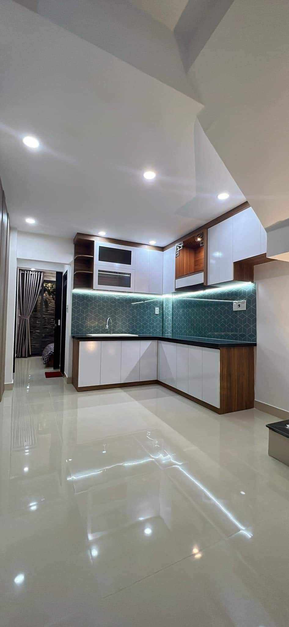 Nhà 3 tầng đẹp kiệt Cù Chính Lan, Thanh Khê , chỉ 2 tỷ x