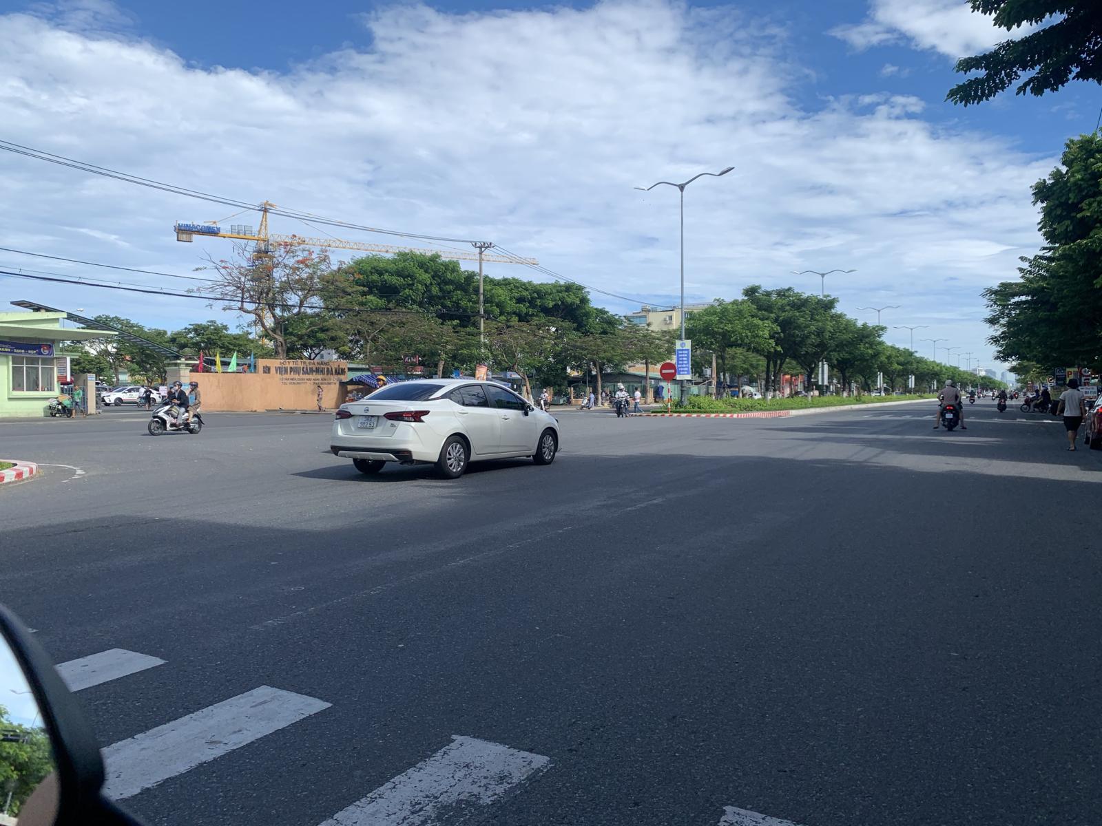 Bán lô đất đường ô tô 10m ngay cạnh Lê Văn Hiến, khu Đa Mặn Đông, đối diện BV Sản Nhi