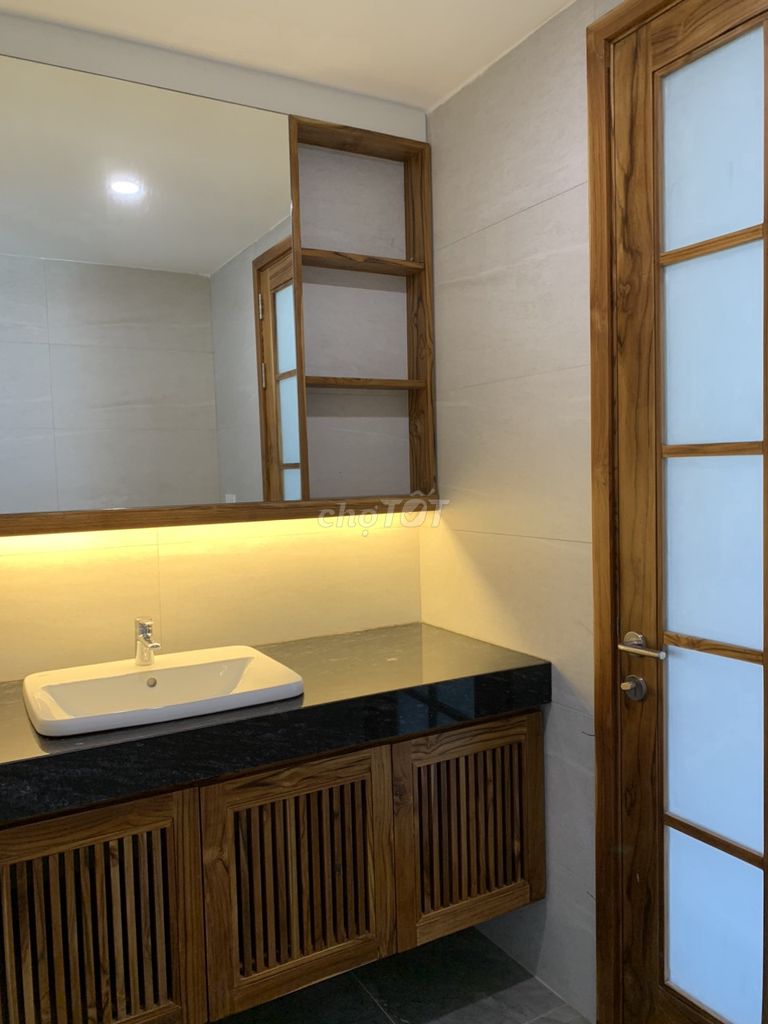 Nhà đẹp, 3 tầng đường An Thượng 22, Mỹ An, Ngũ Hành Sơn 143 m2 giá 11.7 tỷ còn TL;