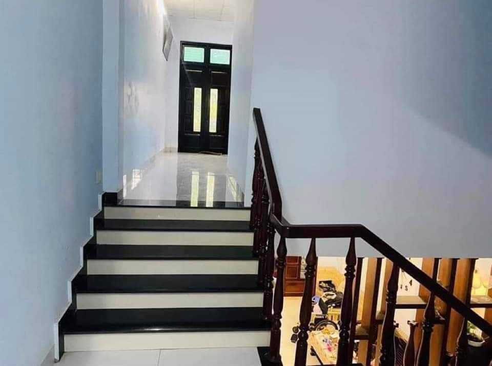 Nhà mặt tiền Phong Bắc, Cẩm Lệ, 100m2 = 3 tỷ hơn