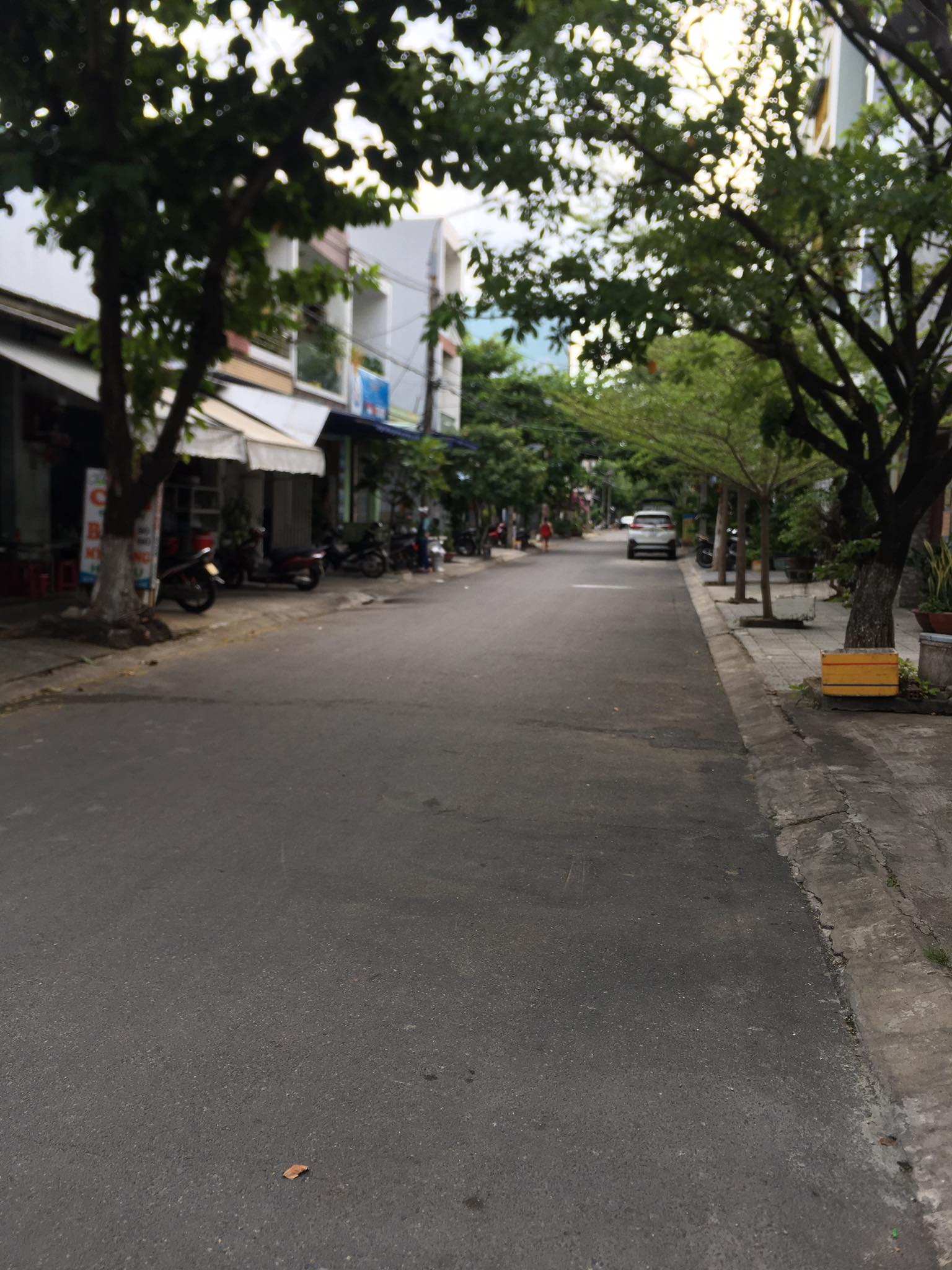 Bán nhà cấp 4 - diện tích : 102m2 - Đường Mỹ Đa Đông 8 - Mỹ An cách biển 200m.