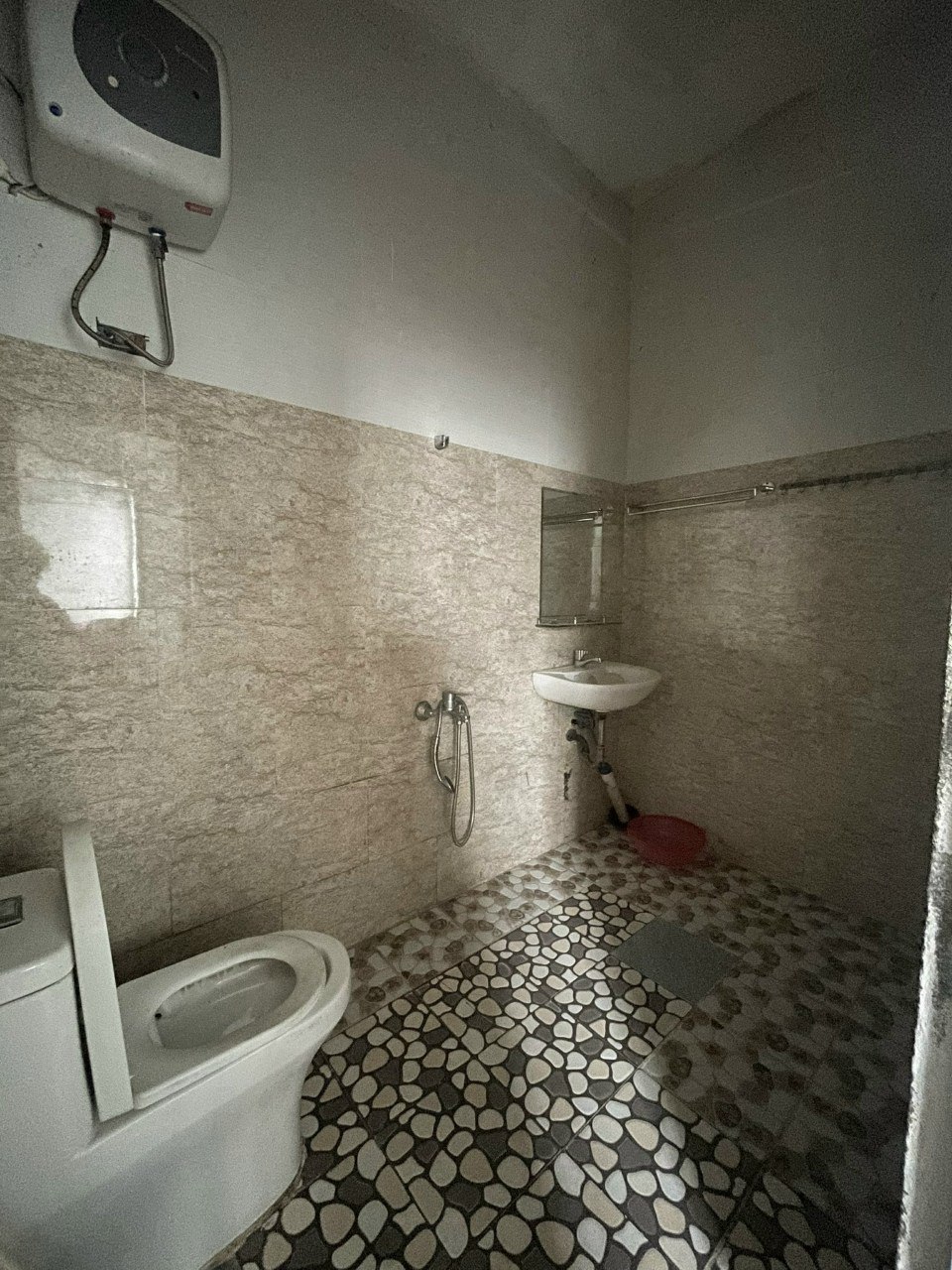 Cần bán nhà c4_115m2 K/oto Nguyễn Văn Thoại  P. Mỹ An, Q. Ngũ Hành Sơn_SỤP HẦM 4.2