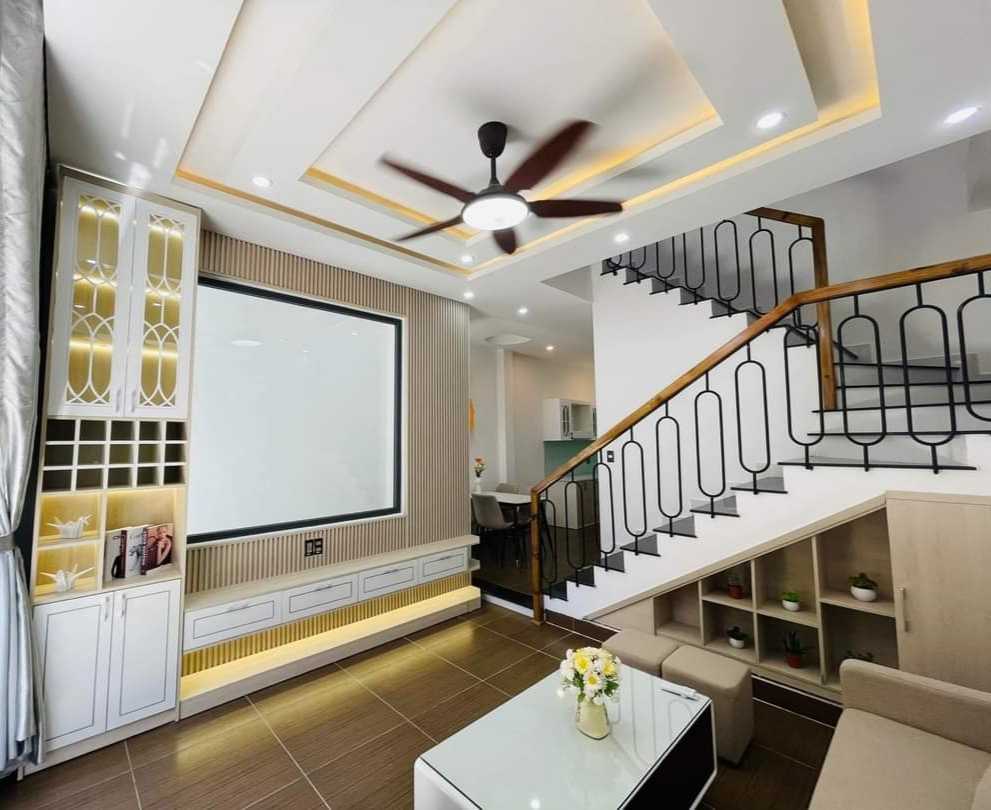 Nhà đẹp Thái Thị Bôi, Thanh Khê, ô tô vào tận nhà, chỉ 3 tỷ x trung bình