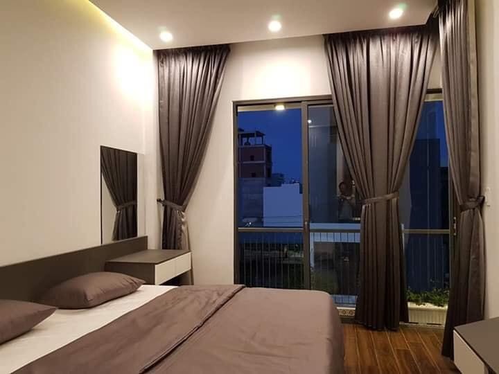 Bán 2 lô liền kề ( ngang 8m) mt đường Hà Huy Tập ( sát ngã tư Điện Biên Phủ). 240m2- Giá 29 Tỷ.