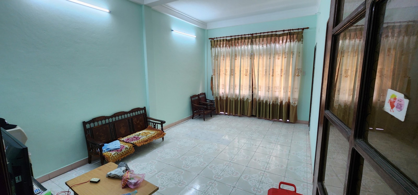Nhà Mặt Tiền ngay Chợ Đống Đa góc KD đường 7.5 và 5.5, 3 tầng