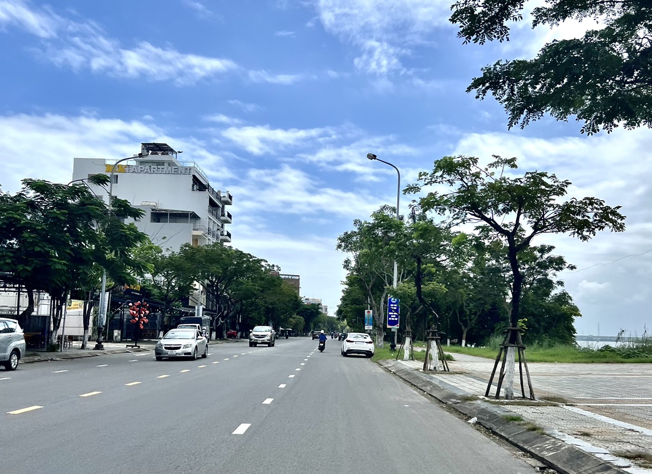 Bán lô đất 2MT Chương Dương khu B5 View sông Hàn gần Cầu Trần Thị Lý , 15ty5