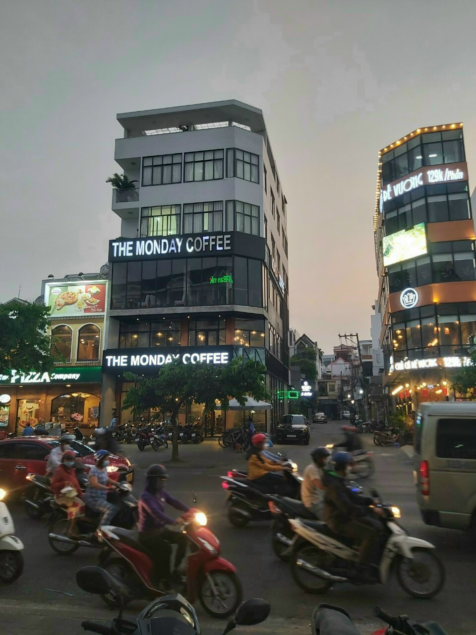 Bán nhà 2 tầng hướng Đông Nam đường Mạc Cửu - khu ĐT Nam Việt Á