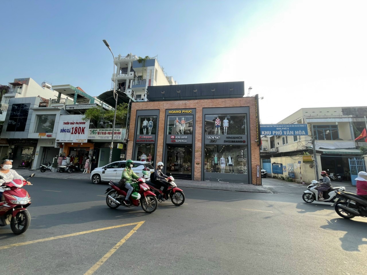 Bán nhà mặt tiền đường Nguyễn Văn Thoại, đầu dường Trần Bạch Đằng. 230m2 giá 46 tỷ có TL 
