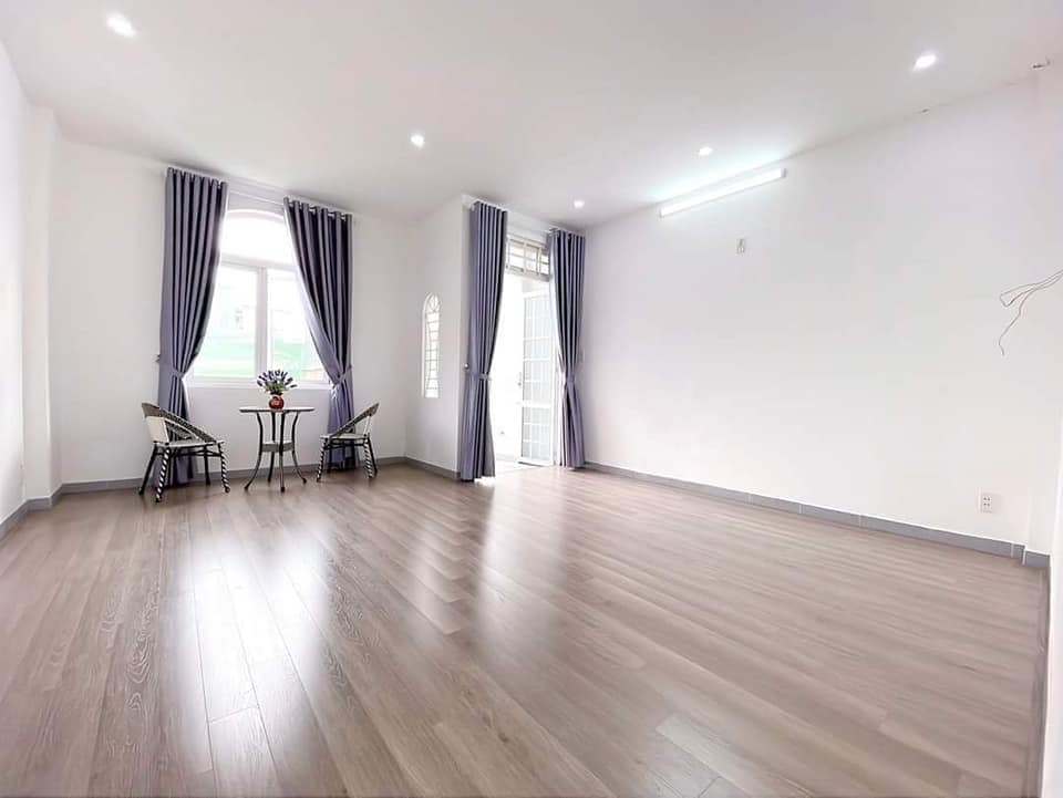 Bán nhà 3 tầng kiệt ô tô 3.5m Ông Ích Khiêm.Quận Hải Châu