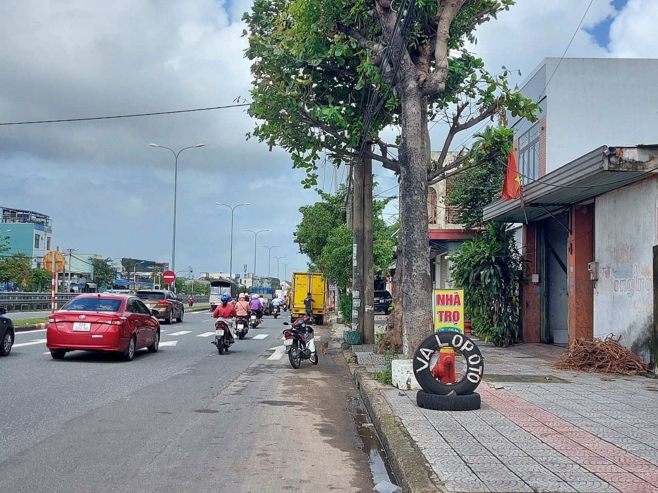 Bán đất mặt tiền Đường Trường Chinh, Phường Hòa Phát, Cẩm Lệ, Đà Nẵng diện tích 104m2  giá 3.5 Tỷ