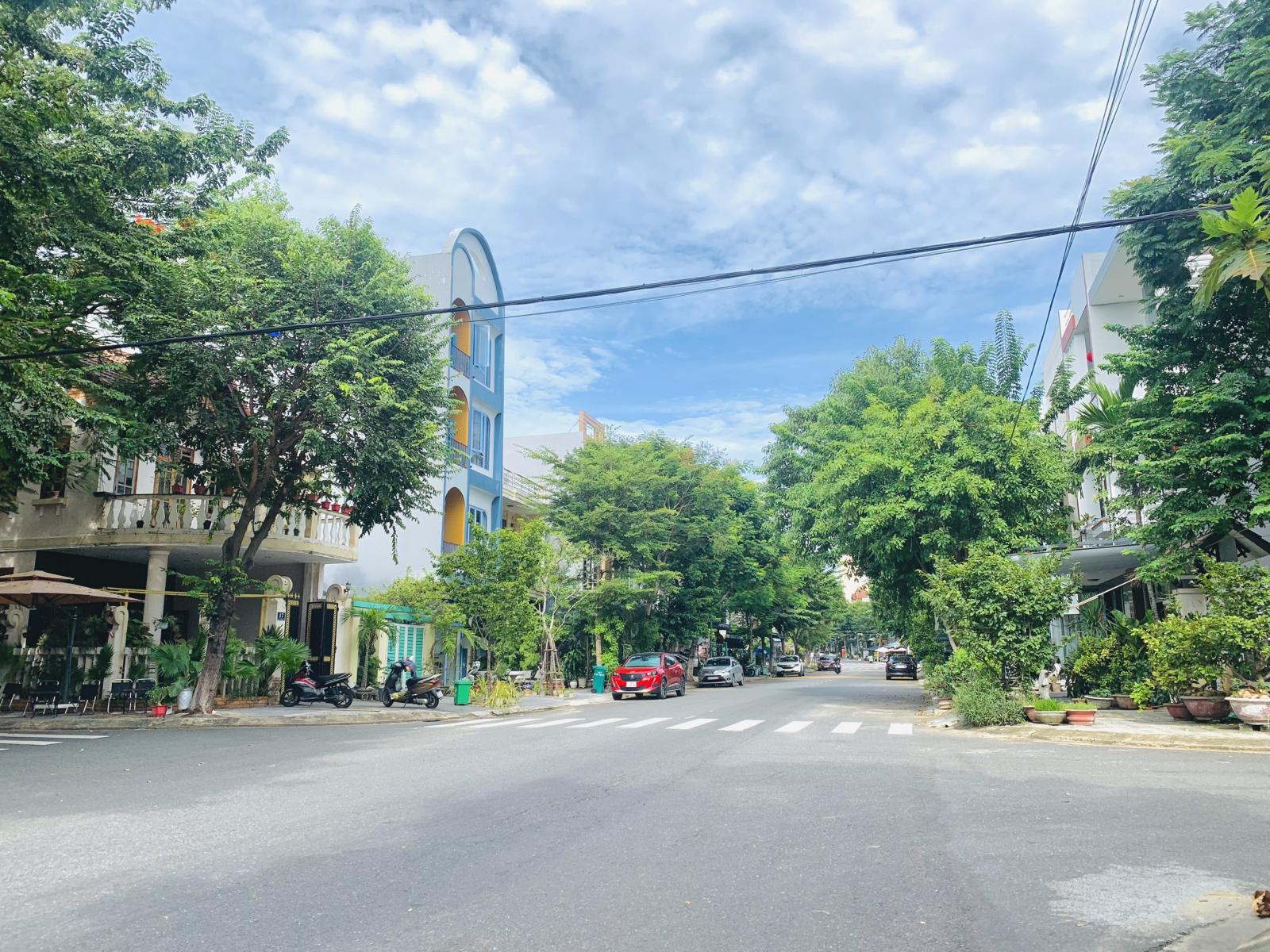 Bán lô đất VỊ TRÍ ĐẸP mặt tiền đường Lê Văn Hưu, Mỹ An, Ngũ Hành Sơn, giá 8.7 tỷ