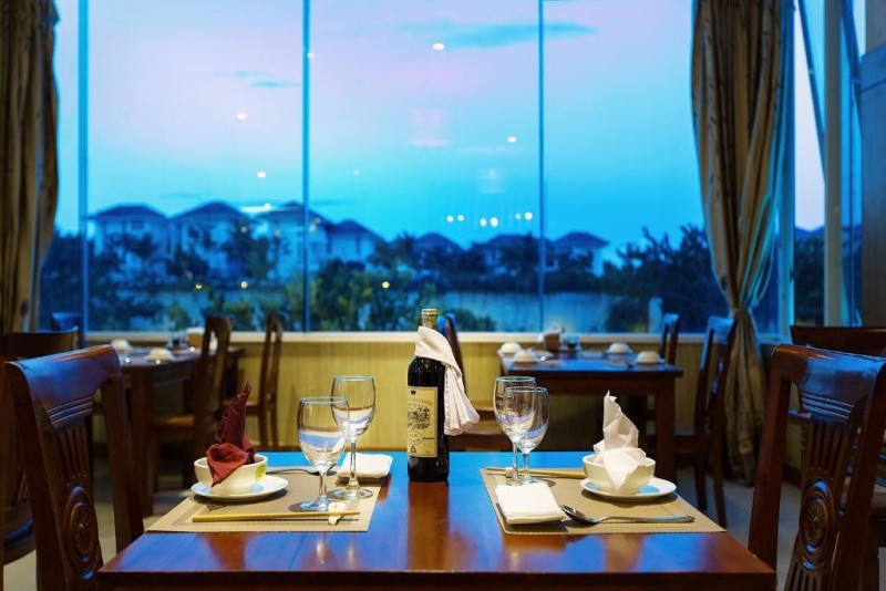 ►Khách Sạn VIEW Biển Mỹ Khê Đà Nẵng, đường Võ Nguyên Giáp, 500m2, 12 tầng