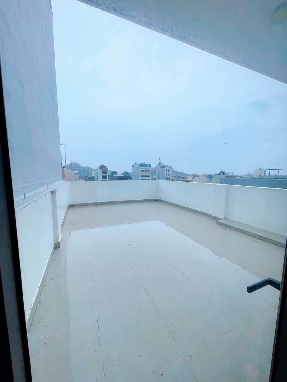 BĐS Dòng tiền-thu nhập 40tr-7 căn hộ gần bãi tắm Sơn Thủy-7ty6