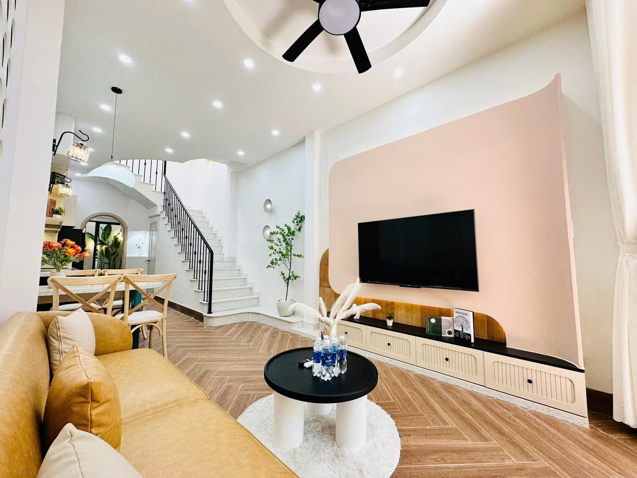 BÁN NHÀ 2 TẦNG SÁT ĐƯỜNG MAI LÃO BẠNG GIÁ RẺ