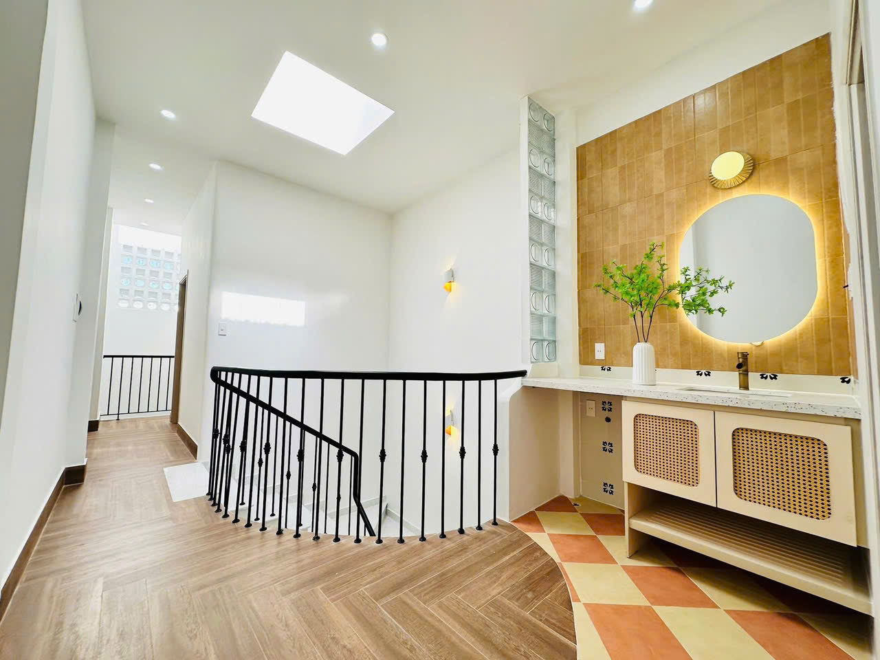 BÁN NHÀ 2 TẦNG SÁT ĐƯỜNG MAI LÃO BẠNG GIÁ RẺ