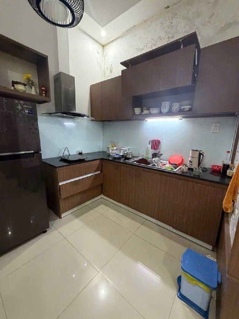 BÁN NHÀ 2 TẦNG  KIỆT Ô TÔ 5M ĐƯỜNG LÊ HỮU TRÁC SÁT BIỂN