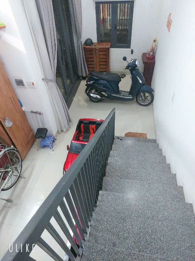 BÁN NHÀ 2 TẦNG  KIỆT Ô TÔ 5M ĐƯỜNG LÊ HỮU TRÁC SÁT BIỂN