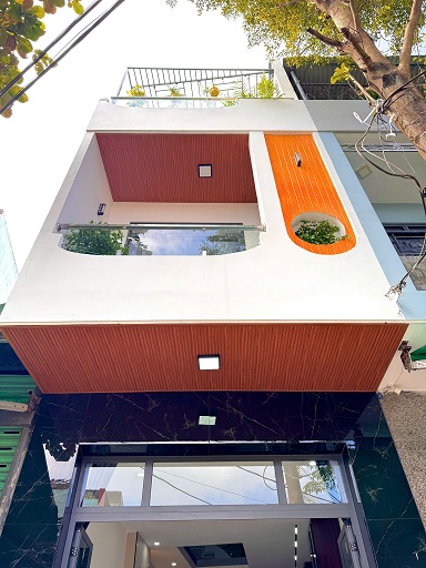 BÁN NHÀ 3 TẦNG MỚI ĐẸP – FULL NỘI THẤT – 36 PHẠM NHƯ TĂNG