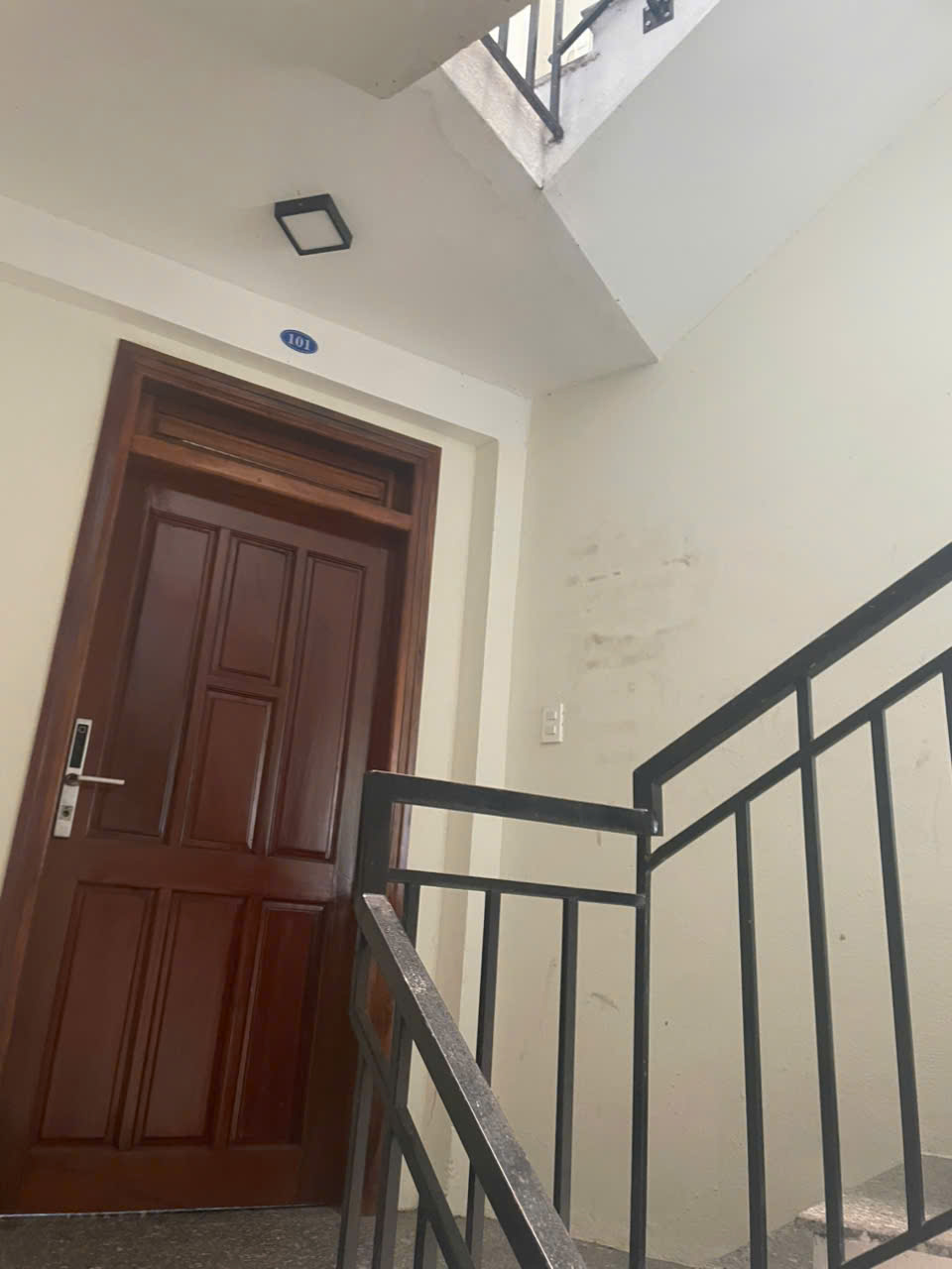 LÔ GÓC - KIỆT Ô TÔ ĐƯỜNG 2/9 – NHÀ 4 TẦNG - SẴN DÒNG TIỀN 20TR/ THÁNG - NHỈNH 7 TỶ 