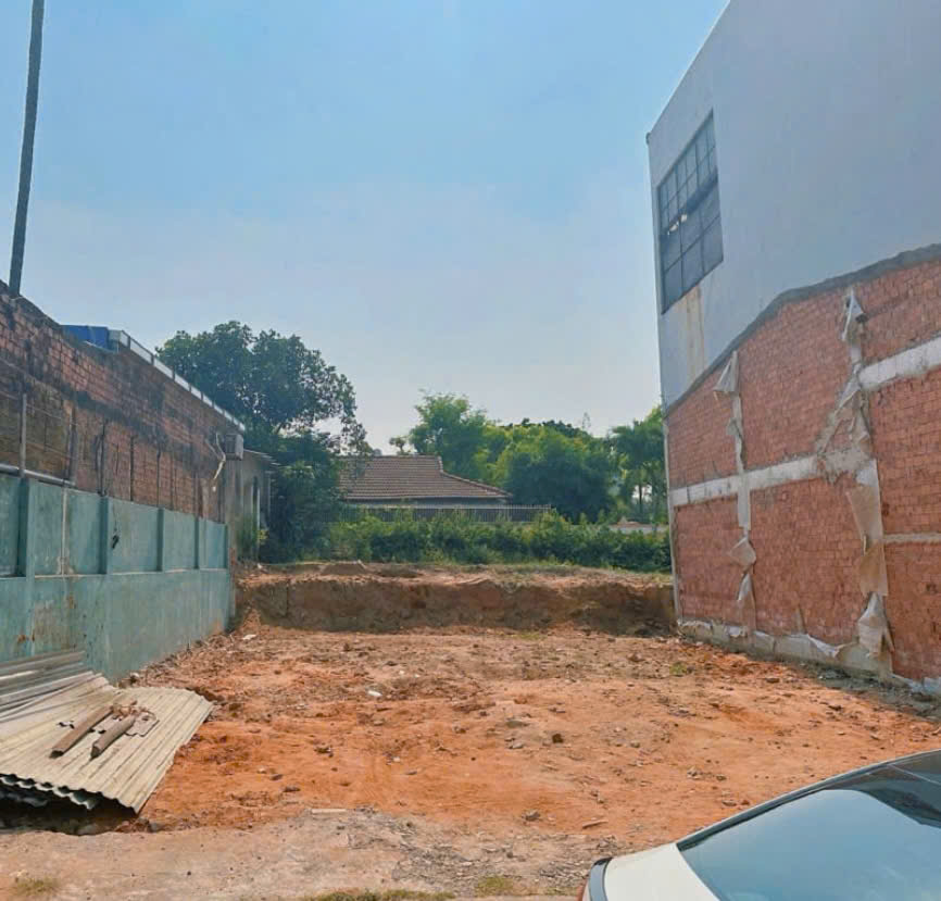 ĐẤT ĐẸP - CÁCH MẠNG THÁNG TÁM - 71M2 NGANG 5M - ĐƯỜNG 4M CÓ LỀ -THÔNG THĂNG LONG