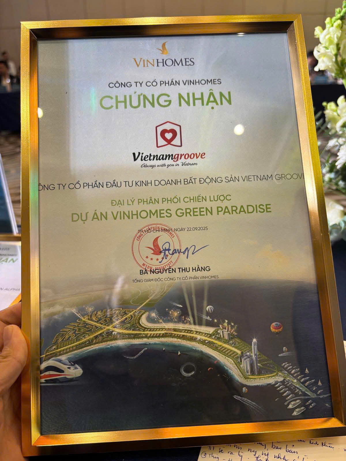 Quỹ song lập độc quyền - View suối, hồ gần công viên, dịch vụ - 9.7tỷ - Lâu dài